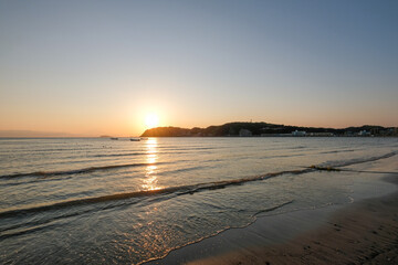 神奈川県逗子市逗子海岸からの夕日