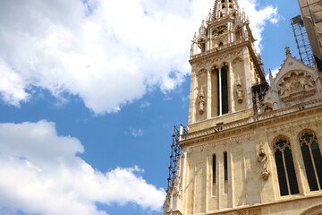 Fototapeta premium Cathedral of the Assumption of the Blessed Virgin Mary, landmark in Zagreb, Croatia.