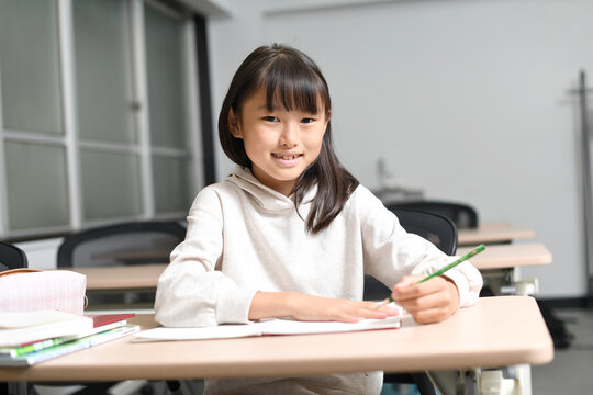 女子小学生images Browse 502 Stock Photos Vectors And Video Adobe Stock