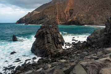 Playa de Vallehermoso, La Gomera, Canary Islands: the volcanic stone beach of Vallehermoso