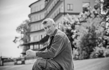 Fototapeta premium Seniors lifestyle, retired people concept, portrait of mature man, psychology portrait at city 