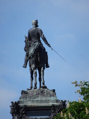 Military statue