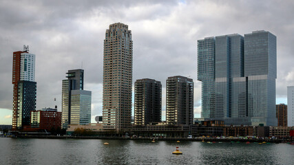 Fototapeta na wymiar Views from the city of Rotterdam, the Netherlands