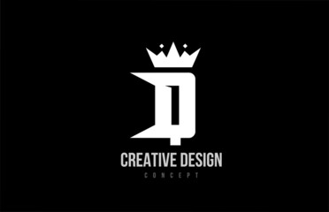 Q alphabet letter logo icon design with king crown. Creative template for business and company
