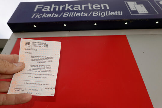 9-Euro-Ticket aus dem Fahrkartenautomat