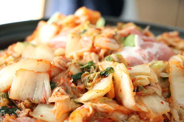 自宅で美味しそうなキムチ鍋