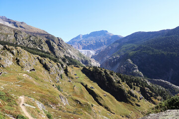 Fototapeta na wymiar mountain with the aletsch glacier in the background