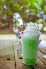 メロンソーダフロート