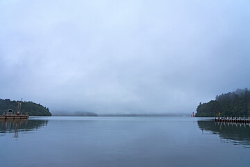 霧の芦ノ湖