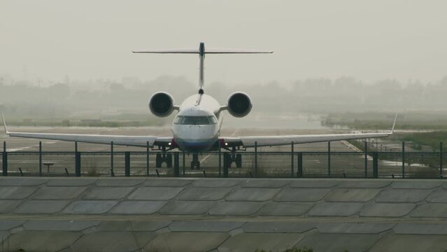 仙台空港 待機する飛行機 Plane Stop Sendai Airport