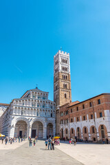 Fototapeta na wymiar Lucca, Italy, 18 April 2022: View of Lucca Cathedral
