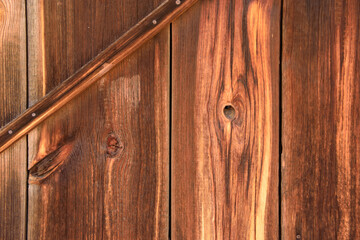 Drewniane tło z desek w brązowym kolorze 