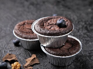 chocolate muffins