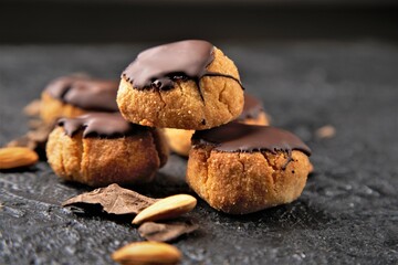 Chocolate keto cookies