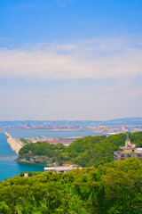 Fototapeta premium 和歌山市雑賀崎灯台から見た製鉄所