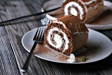 Keto chocolate roll