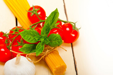 Italian basic pasta ingredients