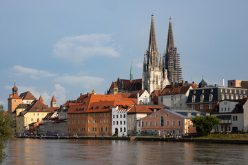 Naklejka premium Regensburg_Panorama mit Dom
