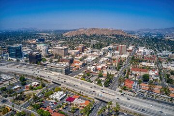 Aerial View of the Los Angeles Suburb of Riverside, California - obrazy, fototapety, plakaty