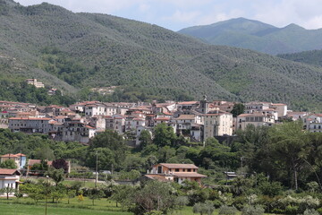 Fototapeta na wymiar Il paese di Sant'Elia Fiumerapido nella provincia di Frosinone - Italia - maggio 2022