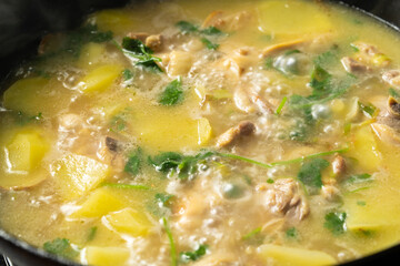 Local specialty home-cooked stewed chicken thigh