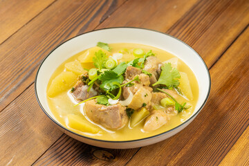 Local specialty home-cooked stewed chicken thigh