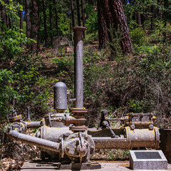Antigua M&aacute;quina Impulsora  de Agua de 1880
