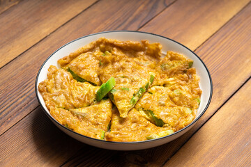 Sichuan-style home-cooked dishes - omelette with bitter gourd