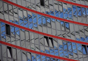 Fassadenspiegelung am Potsdamer Platz in Berlin