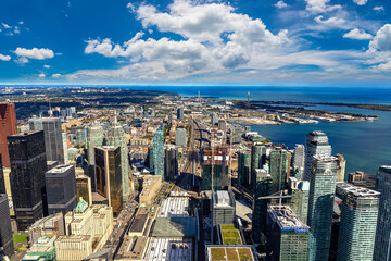 Fototapeta na wymiar Aerial view of Toronto