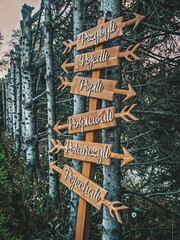 Wedding signpost, arrows, standing sign, wedding decoration.