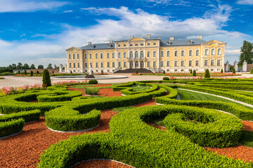 Rundale Palace in Latvia - obrazy, fototapety, plakaty