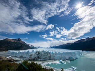 Fototapeta na wymiar Calving wall of the Perito Moreno glacier, one of the few glacie