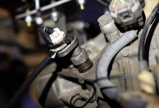 Old Vehicle Speed Sensor Car Speedometer Sensor.