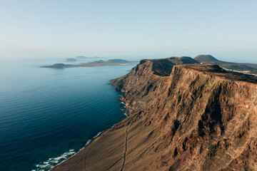 Kliff von Famara , Lanzarote Drohnenaufnahme