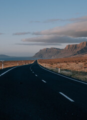 Straße nach Famara - Lanzarote - Bei Sonnenaufgang