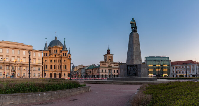 Freedom Square at Sunset