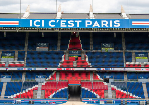 Tribunes du stade du Parc des Princes (PSG) à Paris - France