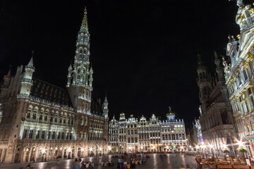 Fototapeta na wymiar The crowded Grand Place at the night, Brussels, Belgium