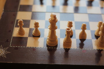 chess board, chess game, chess pieces, all moves in a chess play