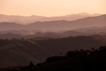 Cunha, São Paulo, Brasil: Amanhecer na Serra da Bocaina no Vale do Paraíba no Estado de São...