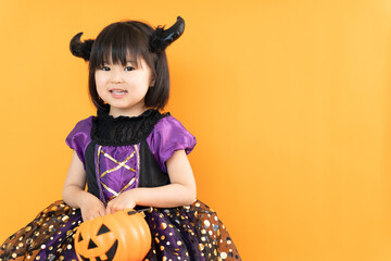 ハロウィン・子供・仮装・育児・子育て