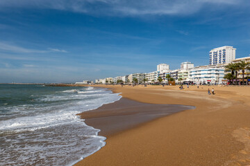 Shoreline view of Quarteira beach © Mauro Rodrigues