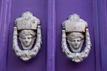 Typical architecture door door knockers © Mauro Rodrigues