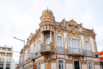 Fototapeta premium Typical architecture of Algarve rustic buildings