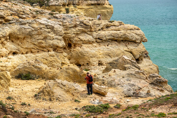 Fototapeta premium Stacked balanced stones on the cliffs