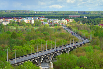 Automobile bridge across the Klyazma