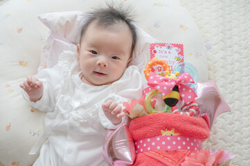 赤ちゃんと出産祝い