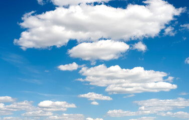 Obraz premium Blue sky with white clouds