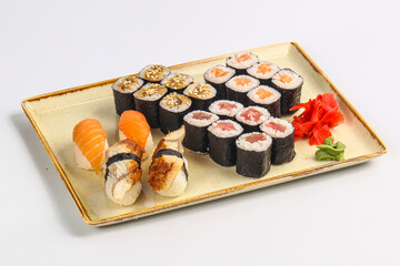 Japanese Sushi roll set mix